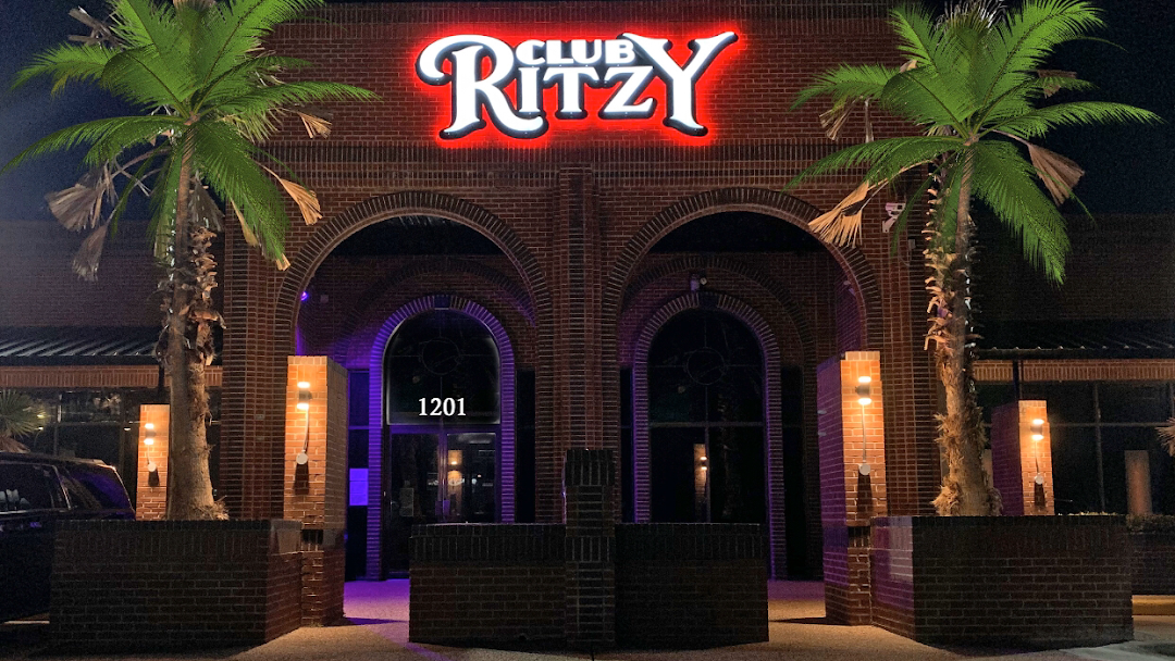 Club Ritzy