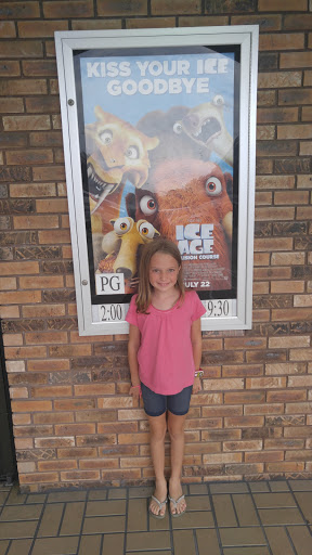 Movie Theater «Showtime Cinemas», reviews and photos, 895 N Dixie Blvd, Radcliff, KY 40160, USA