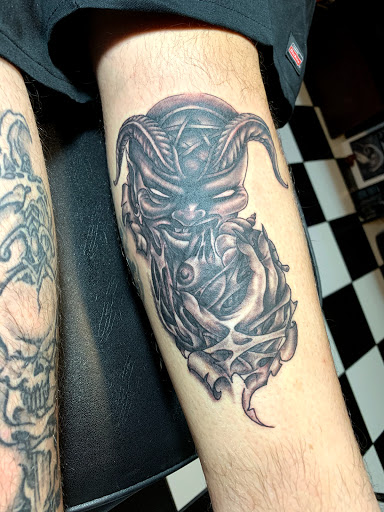 Tattoo Shop «Enchanted Dragon Tattoo Shop», reviews and photos, 2237 E Broadway Blvd, Tucson, AZ 85719, USA