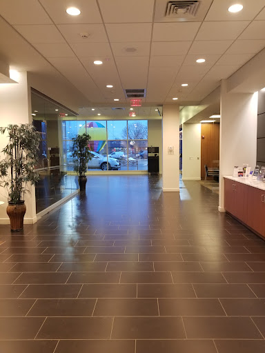 Chevrolet Dealer «Hawk Chevrolet of Joliet», reviews and photos, 2001 W Jefferson St, Joliet, IL 60435, USA