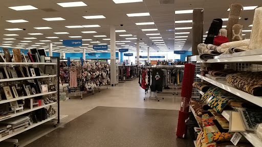 Clothing Store «Ross Dress for Less», reviews and photos, 2595 N Decatur Rd, Decatur, GA 30033, USA