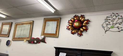 Thrift Store «JUNK 4 UR TRUNK THRIFT STORE», reviews and photos, 5494 New Jesup Hwy, Brunswick, GA 31523, USA