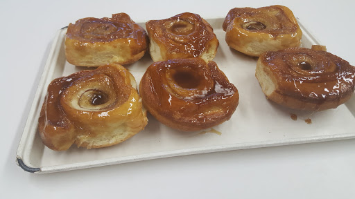 Donut Shop «Old Fashioned Donut Shoppe», reviews and photos, 2720 Douglas Dr N, Minneapolis, MN 55422, USA