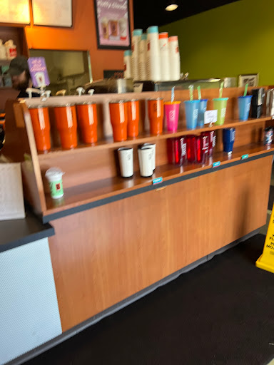 Coffee Shop «BIGGBY COFFEE», reviews and photos, 1485 N Michigan Ave #400, Howell, MI 48843, USA