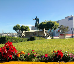 Monumento a Miguel Hidalgo y Costilla photo