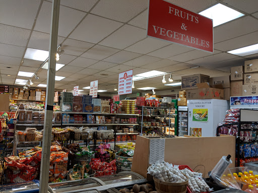 Indian Grocery Store «Shalimar Grocery», reviews and photos, 16541 Redmond Way, Redmond, WA 98052, USA