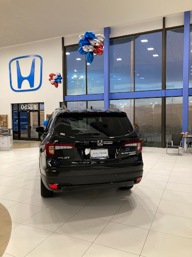 Honda Dealer «Spring Branch Honda», reviews and photos, 10250 Katy Fwy, Houston, TX 77043, USA