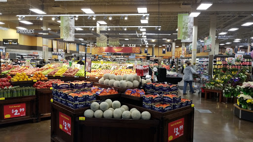 Grocery Store «Fred Meyer», reviews and photos, 3300 Portland Rd, Newberg, OR 97132, USA