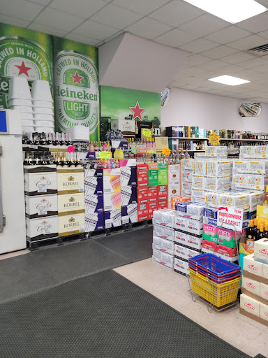 Liquor Store «Superior Liquor Corporation», reviews and photos, 750 N Clark St, Chicago, IL 60654, USA