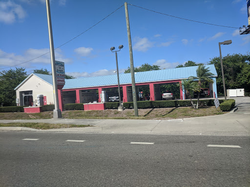 Splash and Dash Carwash en Tampa