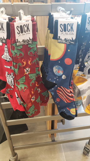 Shoe Store «DSW Designer Shoe Warehouse», reviews and photos, 10060 Reisterstown Rd, Owings Mills, MD 21117, USA