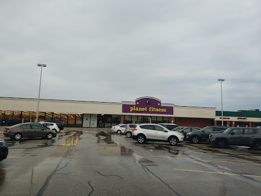 Gym «Planet Fitness - Brook Park, OH», reviews and photos, 5755 Smith Rd, Brook Park, OH 44142, USA