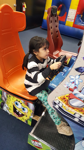 Amusement Center «Party Time Palace», reviews and photos, 723 W Golf Rd, Des Plaines, IL 60016, USA