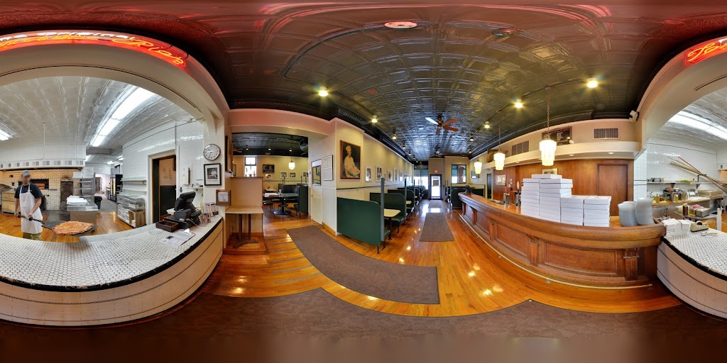 Frank Pepe Pizzeria Napoletana 06511