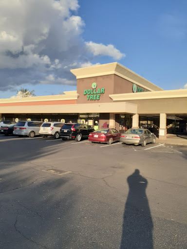 Shopping Mall «Oregon City Shopping Center», reviews and photos, I-205, Oregon City, OR 97045, USA