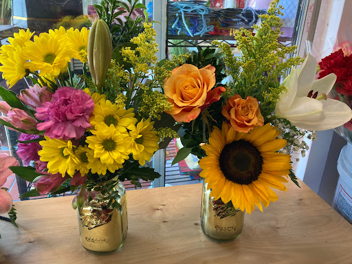 Florist «Genesis Flower And Gift Shop», reviews and photos, 1801 N Garey Ave, Pomona, CA 91767, USA