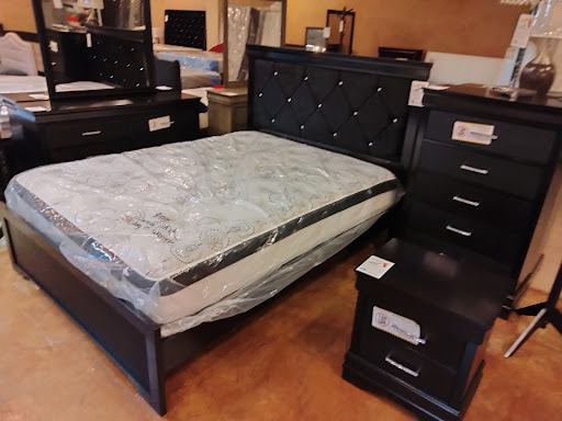 Bedroom Furniture Store «Furniture & Mattress World», reviews and photos, 4020 E Thomas Rd, Phoenix, AZ 85018, USA