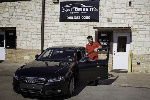 Used Car Dealer «Sign It Drive It», reviews and photos, 809 S Woodrow Ln, Denton, TX 76205, USA