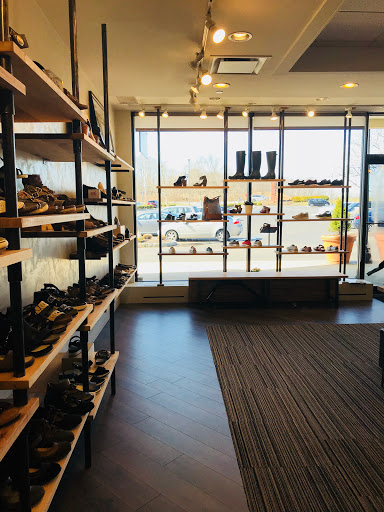 Shoe Store «Benjamin Lovell Shoes», reviews and photos, 525 Glen Eagle Square, Glen Mills, PA 19342, USA