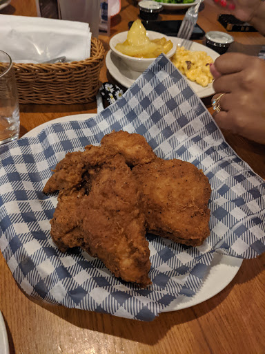 American Restaurant «Cracker Barrel Old Country Store», reviews and photos, 4700 Portsmouth Blvd, Chesapeake, VA 23321, USA
