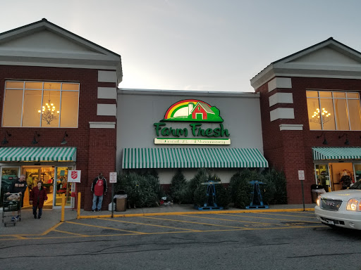 Supermarket «Farm Fresh», reviews and photos, 683 S Hughes Blvd, Elizabeth City, NC 27909, USA