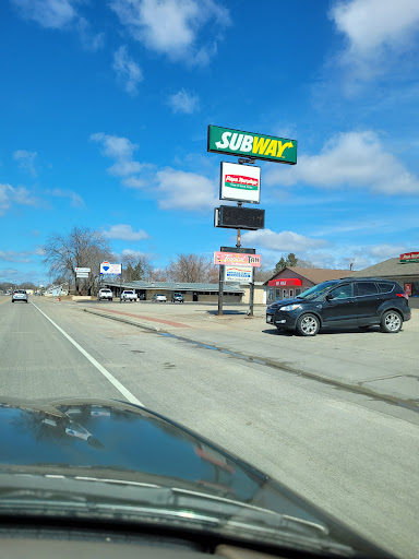 Restaurant «SUBWAY®Restaurants», reviews and photos, 936 S Marquette Rd, Prairie du Chien, WI 53821, USA
