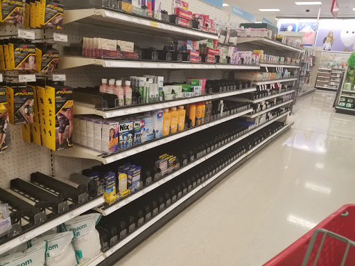 Department Store «Target», reviews and photos, 7601 Kingery Hwy, Willowbrook, IL 60527, USA