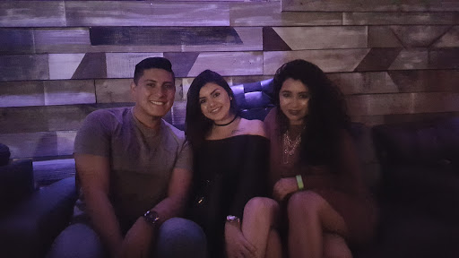 Hookah Bar «Haze Hookah Lounge & Tobacco Shop», reviews and photos, 4801 W 8th Ave, Hialeah, FL 33012, USA