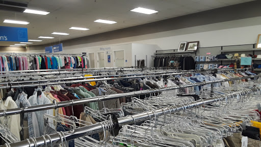 Thrift Store «Goodwill Englewood», reviews and photos, 4160 S Broadway, Englewood, CO 80113, USA