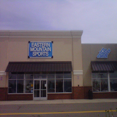 Outdoor Sports Store «Eastern Mountain Sports», reviews and photos, 1701 Niagara Falls Blvd #300, Amherst, NY 14228, USA