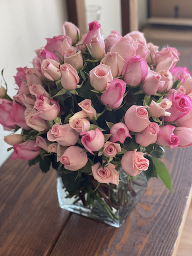 Florist «Dillon-Chapin Inc», reviews and photos, 161 White St, Hartford, CT 06114, USA