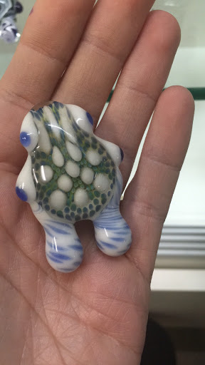 Tobacco Shop «Natural State Glass Gallery & Smoke Shop», reviews and photos, 740 S Salem Rd #102, Conway, AR 72034, USA