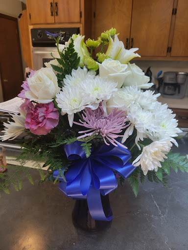 Florist «B & C Hillsborough Florist», reviews and photos, 601 US-206, Hillsborough Township, NJ 08844, USA