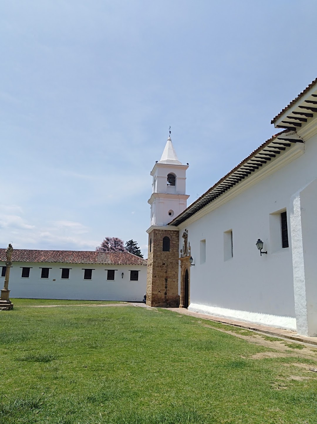 Monasterio De Carmelitas Descalzas