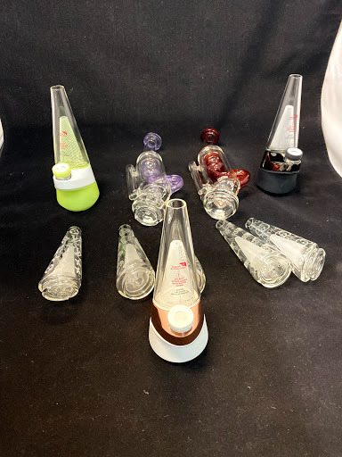 Vaporizer Store «HoneyComb HideOut Smoke Shop», reviews and photos, 467 E Plumb Ln, Reno, NV 89502, USA