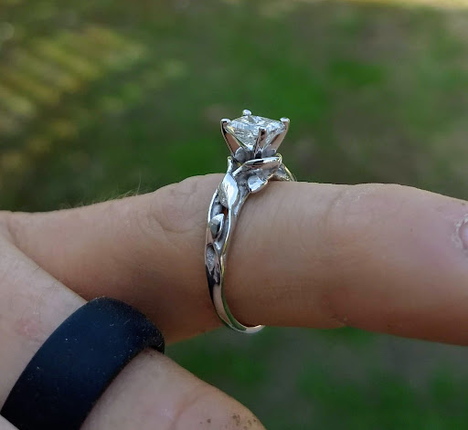 Jewelry Store «Classic Jewelers», reviews and photos, 5753 E Santa Ana Canyon Rd, Anaheim, CA 92807, USA