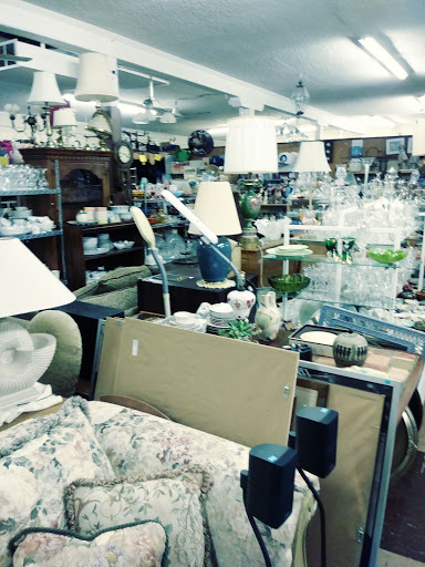 Thrift Store «Happy Tails Thrift Store», reviews and photos, 1825 Springs Rd, Vallejo, CA 94591, USA