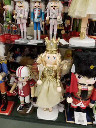 Shopping Mall «Oakwood Mall», reviews and photos, 4800 Golf Rd, Eau Claire, WI 54701, USA