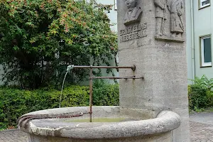 Niebergall-Brunnen image