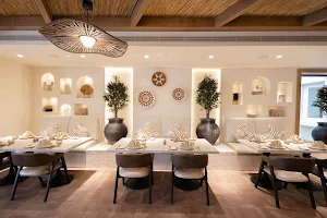 Énas Restaurant, Palm Jumeirah image