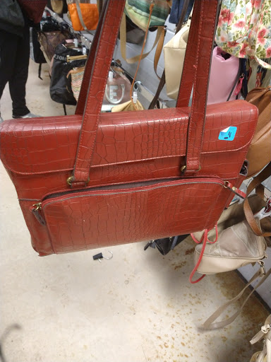 Thrift Store «Thrift King», reviews and photos, 430 Rodi Rd, Penn Hills, PA 15235, USA