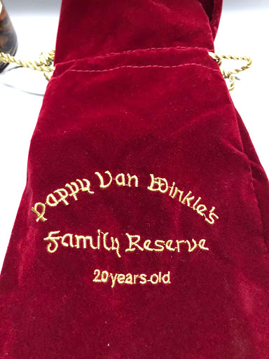 Liquor Store «Five Corners Wine & Spirits», reviews and photos, 192 Windsorville Rd, Ellington, CT 06029, USA