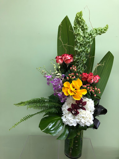 Florist «Aventura Florist», reviews and photos, 20445 Biscayne Blvd, Aventura, FL 33180, USA