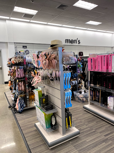 Department Store «Nordstrom Rack Perimeter Expo», reviews and photos, 1201 Hammond Dr NE, Dunwoody, GA 30346, USA