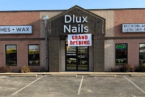 Dlux Nails & Spa image