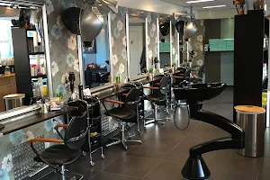 Barber Wim Koele image