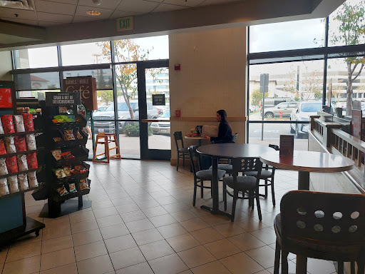 Barnes & Noble image