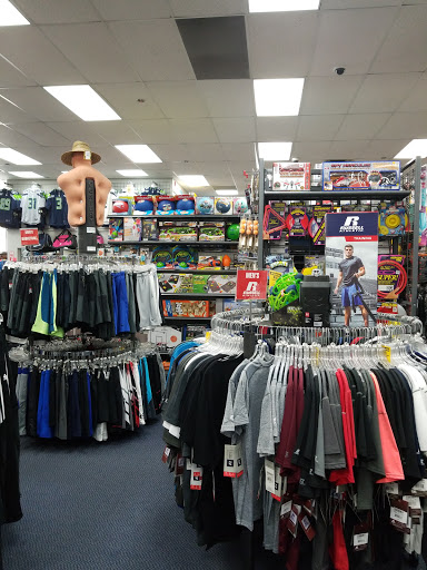 Sporting Goods Store «Big 5 Sporting Goods - Olympia», reviews and photos, 909 Cooper Point Rd SW, Olympia, WA 98502, USA