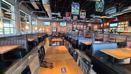 BJ,s Restaurant & Brewhouse - 6181 Columbia Crossing Cir, Columbia, MD 21045