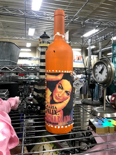 Non-Profit Organization «Goodwill Store & Donation Center», reviews and photos, 1201 W Washington Blvd, Chicago, IL 60607, USA